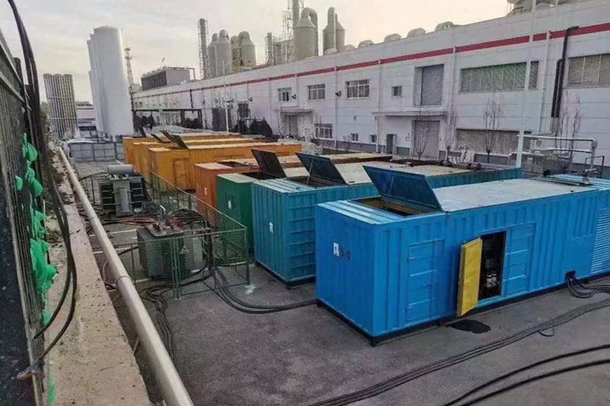 双湖发电机租赁施工现场